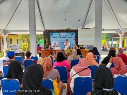 Seminar Kewirausahaan dan Pendaftaran Sertifikat Halal